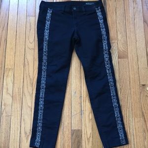 Rare Rag&Bone embroidered jeans